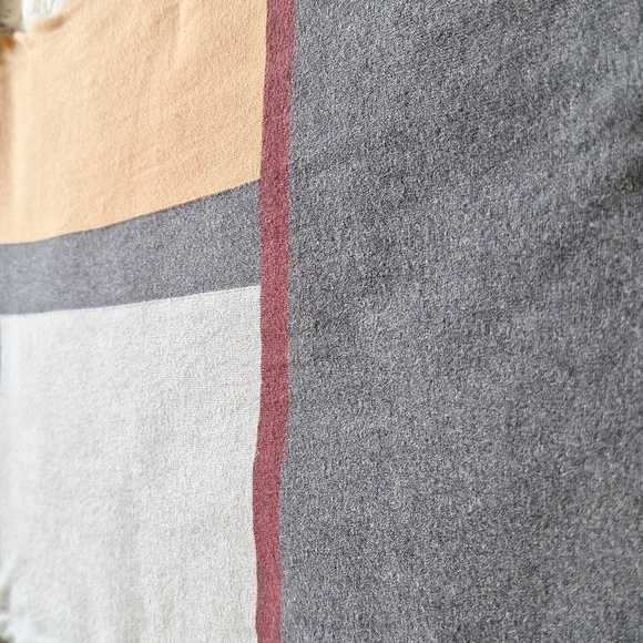 Max Studio Colorblock Sweater Dress - Picture 6 of 14